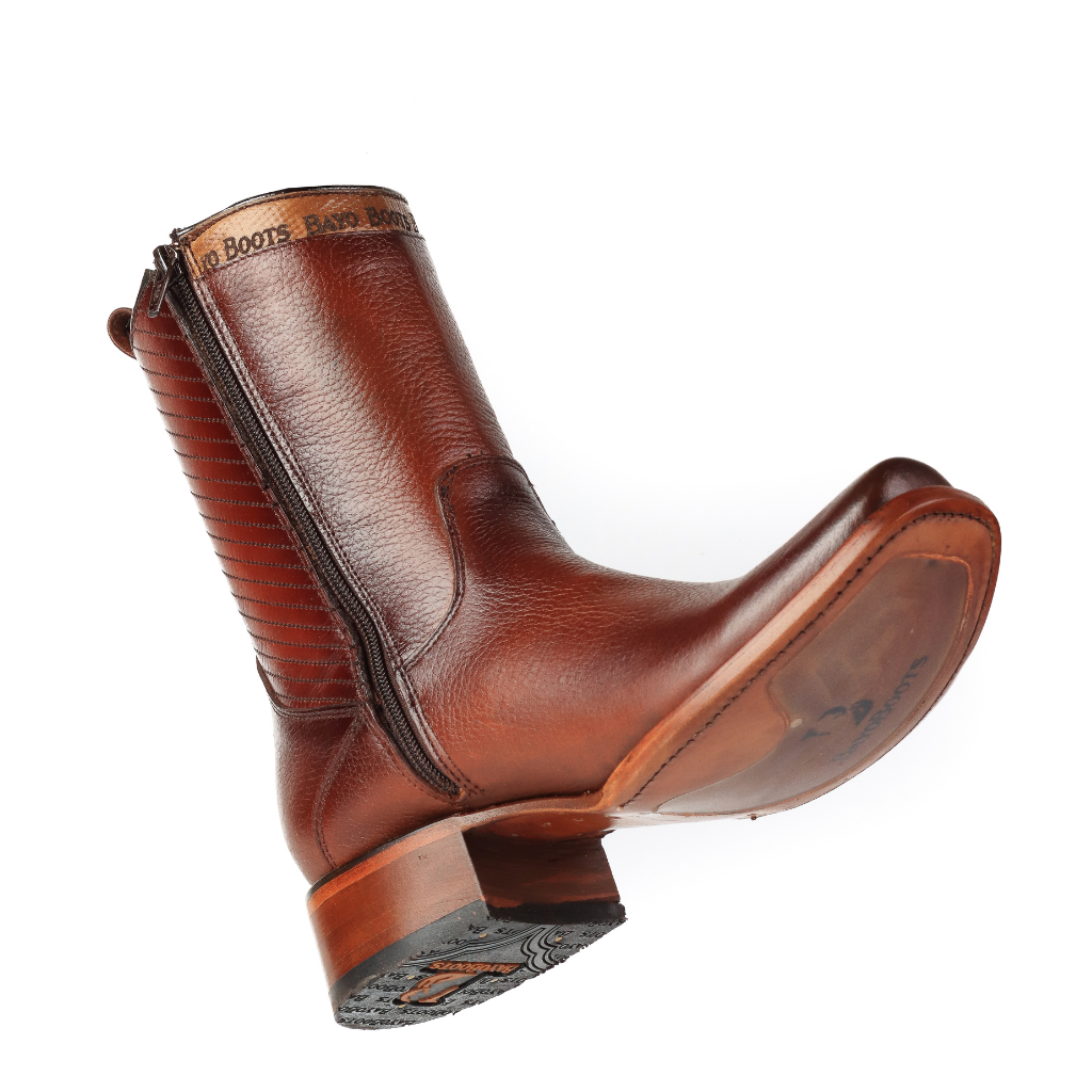 Vista inferior con detalle de la suela.