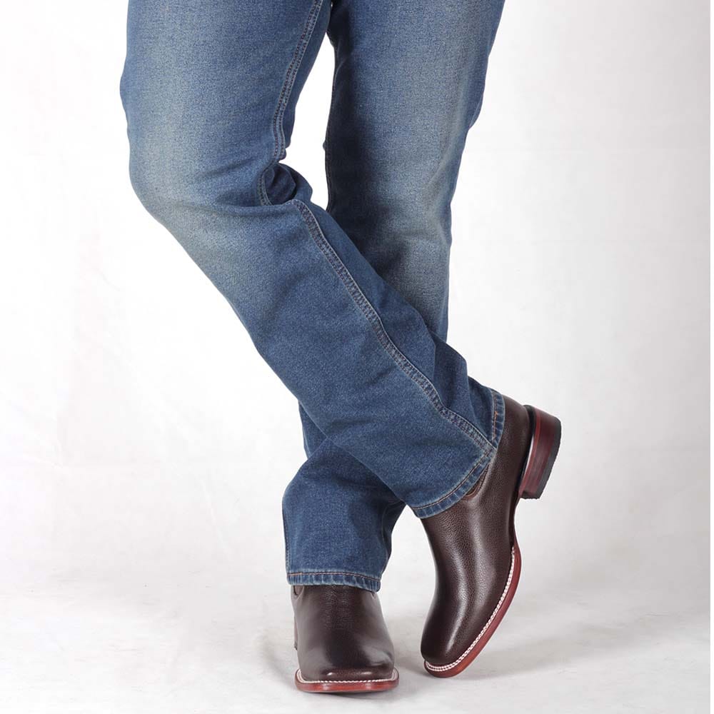Botin Vaquero Rialto Cafe
